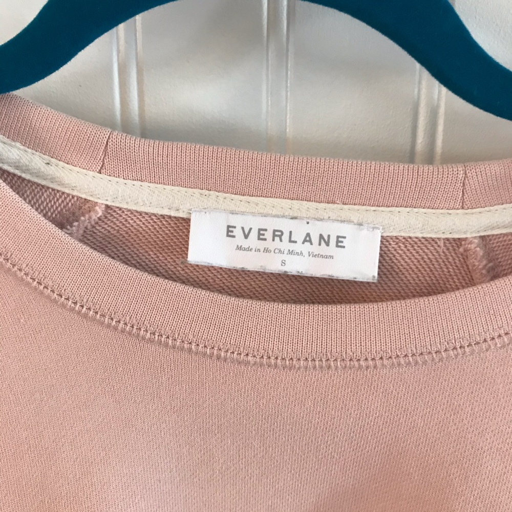SOLD Everlane Light pink sweatshirt *flaws* - Picture 4 of 10